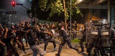 احتجاجات فى البرازيل بسبب التقاعس عن مواجهة «كورونا»