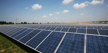 محطات الطاقة الشمسية تنتشر حول العالم