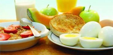 " أفطر كويس".. تجاهل وجبة الإفطار يسبب الجلطات القلبية