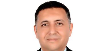 الدكتور حسام  عبدالفتاح .. عميد  هندسة القاهرة