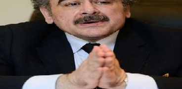 الدكتور علاء عبدالهادي رئيس اتحاد كتّاب مصر