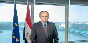 سفير الاتحاد الأوروبي بالقاهرة