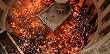 مشهد النور المقدس بكنيسة القيامة - أرشيفية