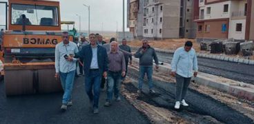 رئيس جهاز مدينة بدر يتفقد وحدات سكن العاملين بالعاصمة الإدارية