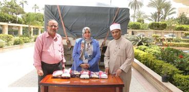 توزيع شنط رمضانية للأسر الفقيرة في كفر الشيخ