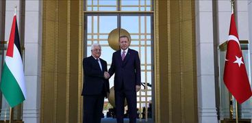 عباس وأردوغان