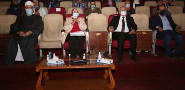 د.رضا حجازي والحضور أثناء الاحتفالية