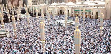 الأزهر العالمي للفتوى يوضح فضل الصلاة في المسجد النبوي الشريف