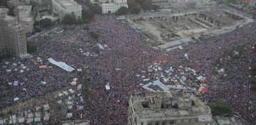 جانب من الحشود الضخمة للمواطنين فى ميادين مصر فى 3 يوليو 2013