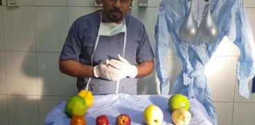 الدكتور رامي فؤاد في أحد الفيديوهات