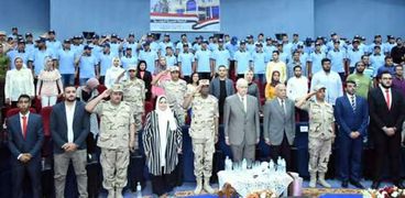 القوات المسلحة تنظم عددا من الندوات التثقيفية لطلبة الجامعة المصرية الروسية
