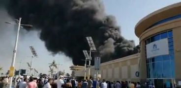حريق كارفور وسط الإسكندرية