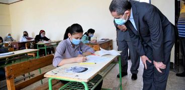 87 ألف طالب يؤدون امتحانات الشهادة الإعدادية في 447 لجنة بالغربية