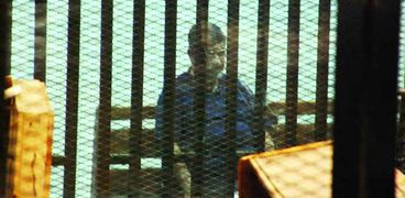 «مرسى» أثناء إحدى جلسات محاكمته