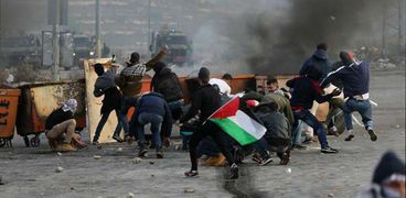 اشتباكات عنيفة مع قوات الاحتلال