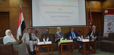 "خدمة اجتماعية الفيوم" توصي بإنشاء مجلس عربي للتعليم وملحق بالسفارات