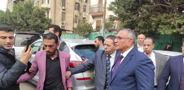المرشح الرئاسي عبدالسند يمامة يتفقد اللجان الانتخابية بمصر الجديدة