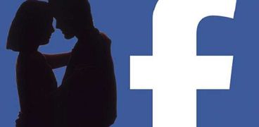 فيس بوك يعتذر بسبب "فضيحة جنسية"