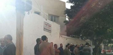 السلفيين أمام اللجان الانتخابية في الإسكندرية
