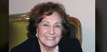 الدكتورة فرخندة حسن