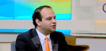 الكاتب الصحفى أحمد يعقوب، المتخصص في الشأن الاقتصادي
