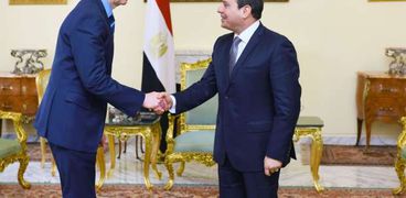 جانب من لقاء رئيس عبد الفتاح السيسي و السيناتور الديموقراطي رون وايدن