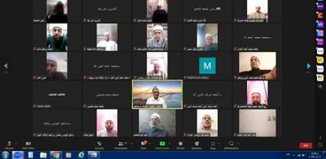 الدورة التدريبية المتخصصة في اللغة العربية