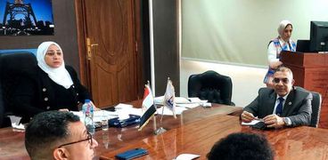 نائب محافظ القاهرة تتابع تطوير الطريق الدائرى