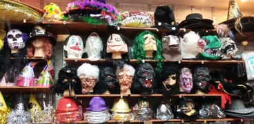 أشكال جديدة للاحتفال بعيد الهالوين تنتشر في المحلات