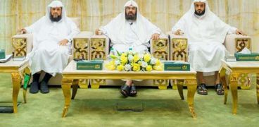 اجتماع الشيخ عبد الرحمن السديس مع مسؤولي المسجد الحرام