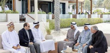 الرئيس عبدالفتاح السيسي وقادة دول الإمارات عُمان والبحرين وقطر والأردن