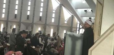 مفتي الجمهورية يلقي خطبة الجمعة في أكبر مساجد "إسلام أباد"