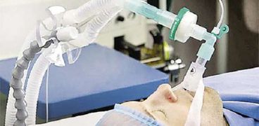 البنك يقدم 4 أجهزة تنفس صناعى للمستشفيات الأكثر احتياجا