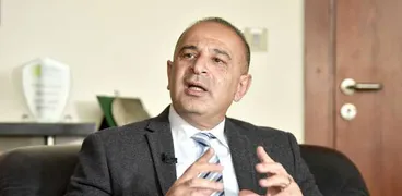 الدكتور أحمد كمالي