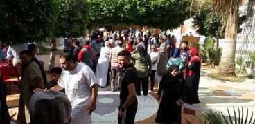 تزايد الإقبال بانتخابات مركز شباب كوم حمادة فى البحيرة