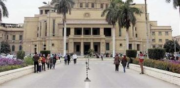 جامعة القاهرة"ارشسيفية"