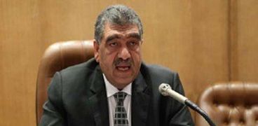وزير الاستثمار الاسبق تقدم واجب العزاء لأسرة" الشرقاوي "