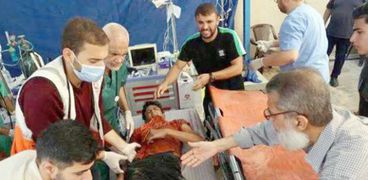 انهيار المنظومة الصحية فى غزة بسبب القصف الإسرائيلى على المستشفيات