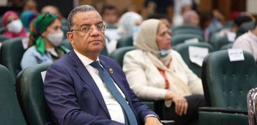 الدكتور محمود مسلم رئيس تحرير جريدة الوطن