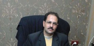الدكتور محمد عبادى