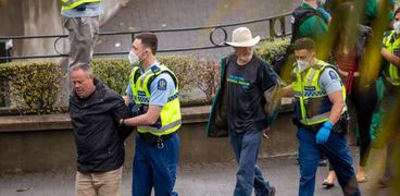 شرطة نيوزيلندا تفض الإعتصام ضد اجراءات كورونا