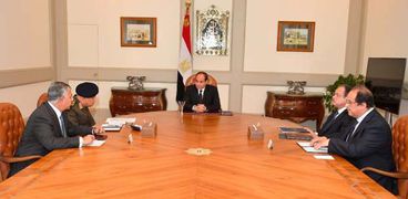 إجتماع أمنى برئاسة الرئيس السيسى لمتابعة تداعيات حادث الروضة