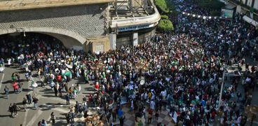قرارات جديدة ينتظرها الشعب الجزائرى بعد تراجع «بوتفليقة» عن الترشح