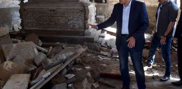 الدكتور مصطفى مدبولي رئيس الوزراء يعلن نقل مقابر صلاح سالم خلال جولة تفقدية