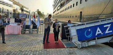 ميناء الإسكندرية يستقبل السفينة السياحية AZAMARA ONWARD