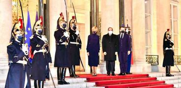 الرئيس السيسي والرئيس ماكرون خلال القمة المصرية الفرنسية