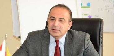 نائب وزير التخطيط احمد كمال
