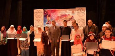 سكرتير عام محافظة أسيوط يكرم الفائزين بمسابقة حفظ القرآن الكريم