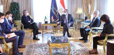 وزير الإتصالات: بحث سبل التعاون بين مصر وإيطاليا في مجال التكنولوجيا