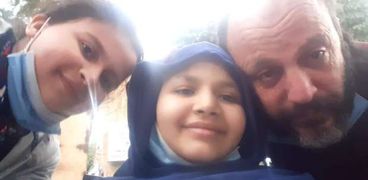 الطفلة مريام الأجرود المصابة بالسرطان